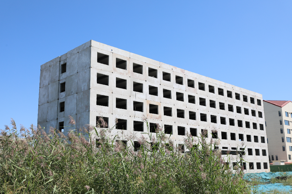 WLAC轻型装配式复合保温外墙板